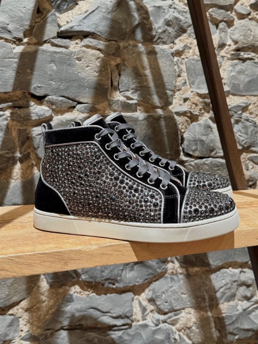 Christian Louboutin Black Velvet Louis Ring Strass High-top Sneakers